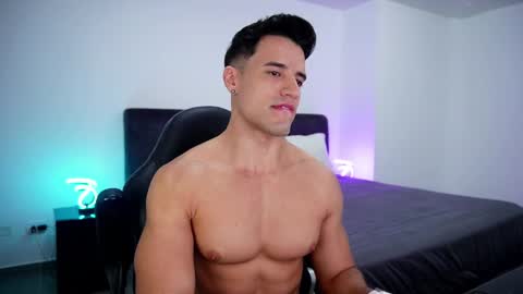 Snapshot of krops_ chatting on March 2025 11:06:02 AM KROPS online show from March 2025 11:06:02 AM