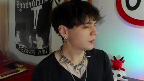 Snapshot of krye_x chatting on September 2025 09:49:01 PM Zack online show from September 2025 09:49:01 PM