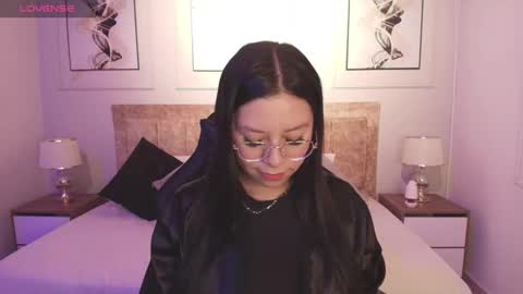 Snapshot of krystal_park chatting on December 2024 04:17:02 AM krystal online show from December 2024 04:17:02 AM