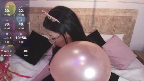 Snapshot of krystal_park chatting on January 2025 05:21:01 PM krystal online show from January 2025 05:21:01 PM