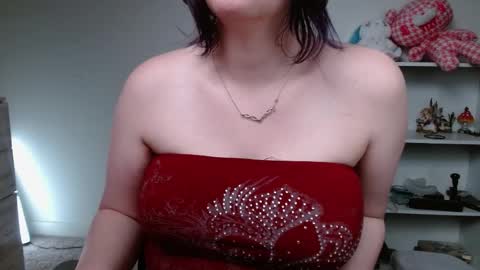 Snapshot of krystalsyxx chatting on April 2026 02:26:02 AM Krystal Syx online show from April 2026 02:26:02 AM