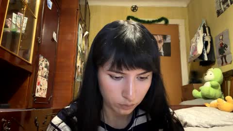 Mira online show from March 2026 08:42:01 PM