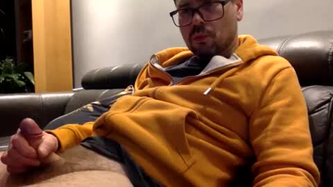 Snapshot of krzysztof1977 chatting on February 2026 10:30:02 PM krzysztof1977 online show from February 2026 10:30:02 PM