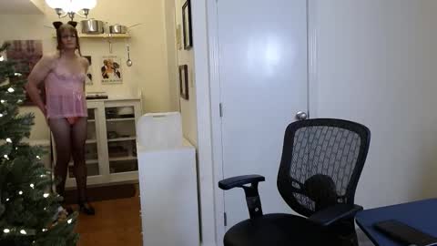 Cait online show from December 2025 12:27:01 AM