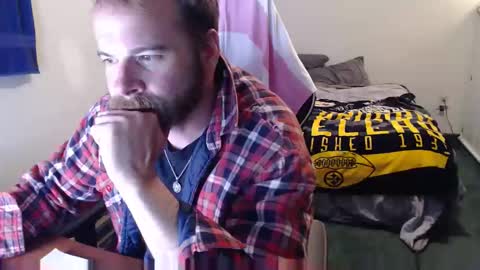 Kuggy online show from November 2025 11:26:02 PM