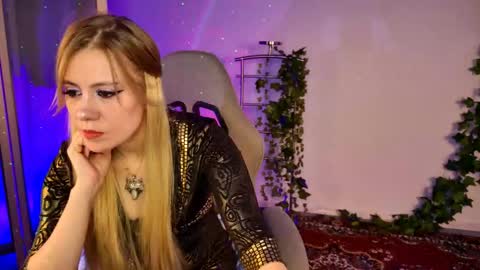 Snapshot of kumiho_7777 chatting on June 2026 09:13:02 AM Eileen online show from June 2026 09:13:02 AM