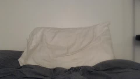 Ohm. online show from February 2025 02:01:02 AM