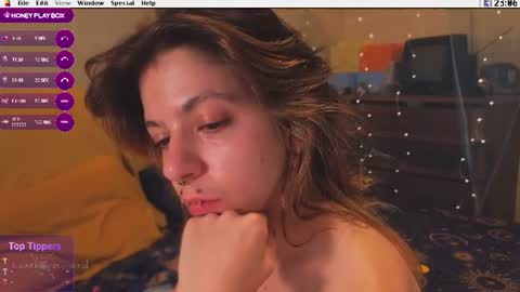 Snapshot of kuntboyzworld chatting on July 2026 09:06:02 PM Krypto hethey online show from July 2026 09:06:02 PM