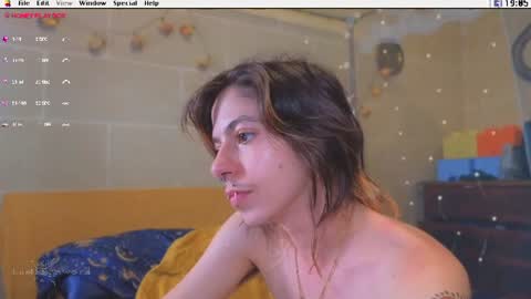 Snapshot of kuntboyzworld chatting on July 2026 05:05:01 PM Krypto hethey online show from July 2026 05:05:01 PM
