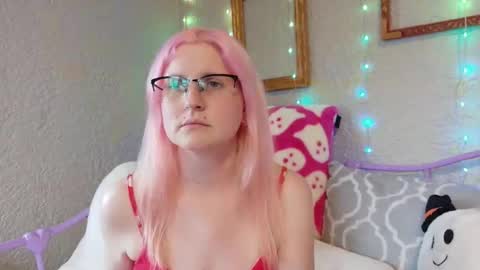Snapshot of kunzitegoddess chatting on April 2026 11:35:01 PM Samantha online show from April 2026 11:35:01 PM