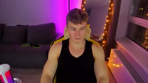 kurt_hanssen online show from December 2025 06:23:01 PM