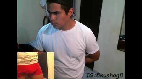 Snapshot of kushlozter chatting on February 2026 04:00:02 PM kushlozter online show from February 2026 04:00:02 PM