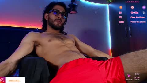 kuzzcoo online show from February 2026 10:58:01 PM