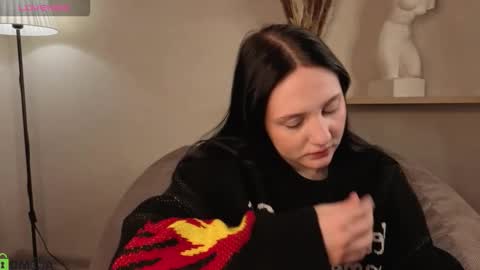 Kvetachka Thu-Sun 0900am-1500pmGTM2 online show from November 2025 01:41:02 AM