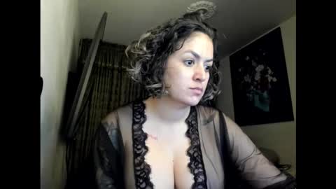 kyhara online show from January 2026 11:30:01 PM