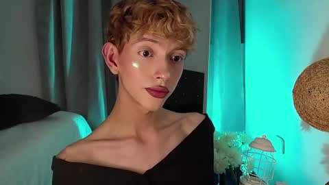 Kyle Cooper online show from December 2024 04:18:01 AM