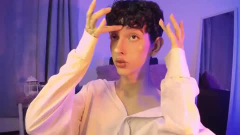 Kyle Cooper online show from February 2025 04:46:02 AM