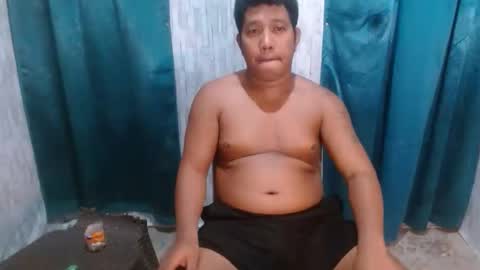 kyle_lacuste online show from May 2026 01:05:01 PM