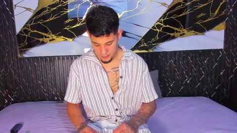 Snapshot of kyle_smithx chatting on December 2024 10:45:01 PM kyle Smith online show from December 2024 10:45:01 PM