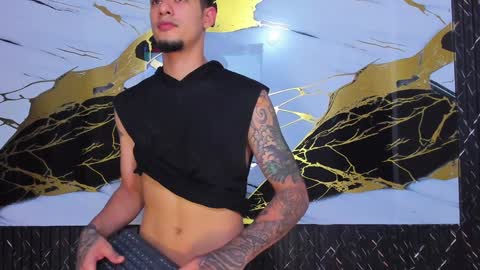 Snapshot of kyle_smithx chatting on December 2024 10:00:01 PM kyle Smith online show from December 2024 10:00:01 PM