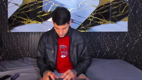 Snapshot of kyle_smithx chatting on December 2024 10:01:02 PM kyle Smith online show from December 2024 10:01:02 PM