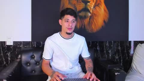 Snapshot of kyle_smithx chatting on January 2025 10:44:02 PM kyle Smith online show from January 2025 10:44:02 PM