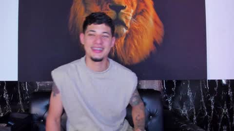 Snapshot of kyle_smithx chatting on February 2025 10:20:01 PM kyle Smith online show from February 2025 10:20:01 PM