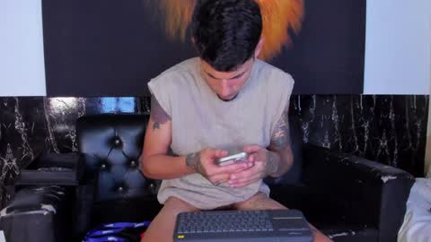 Snapshot of kyle_smithx chatting on February 2025 01:22:01 AM kyle Smith online show from February 2025 01:22:01 AM