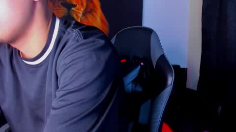 Snapshot of kyle_smithx chatting on October 2025 10:17:02 PM kyle Smith online show from October 2025 10:17:02 PM