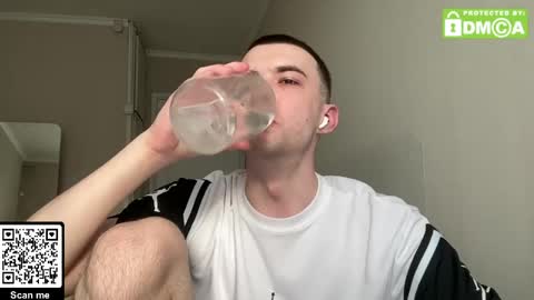 Snapshot of kyle_sxx chatting on May 2026 02:47:01 PM JustDimasx online show from May 2026 02:47:01 PM