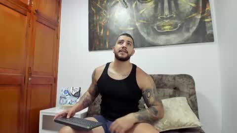 kylenorth_ online show from August 2026 12:08:02 PM
