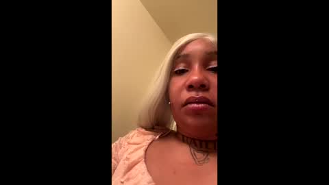 kylie03en online show from February 2026 03:42:02 PM