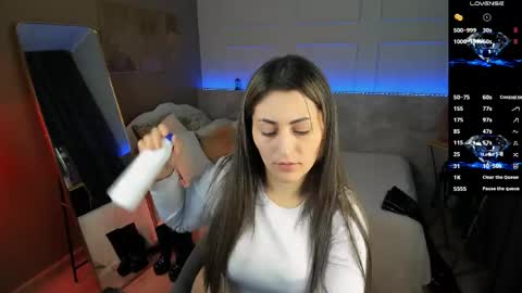 Snapshot of kylie_mellow chatting on April 2026 01:14:02 PM Kylie online show from April 2026 01:14:02 PM