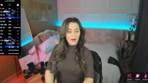 Snapshot of kylie_mellow chatting on June 2026 01:35:01 PM Kylie online show from June 2026 01:35:01 PM