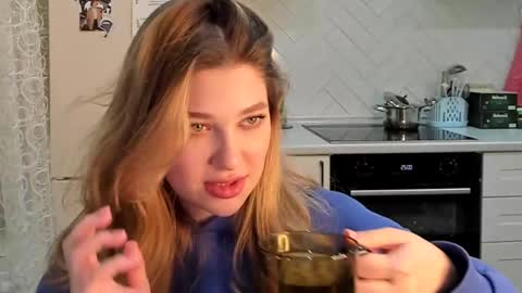 Din online show from February 2025 09:25:02 PM