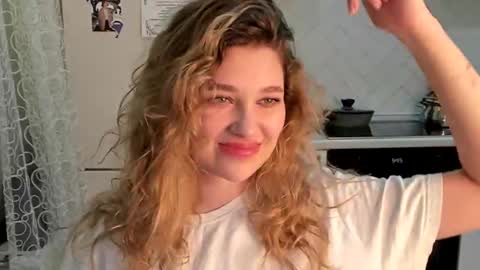 Din online show from February 2025 08:42:01 PM