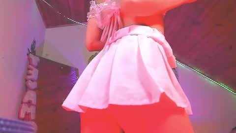   online show from April 2026 09:50:01 PM