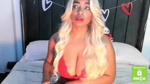 kylie white boobs online show from February 2026 07:29:01 PM