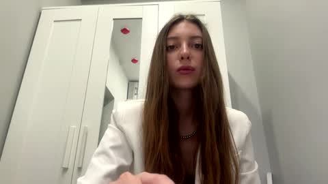 Selena online show from April 2026 01:14:01 AM