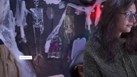 Kyomi online show from October 2025 01:08:02 PM