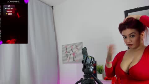 Alejandra online show from December 2024 11:51:01 PM