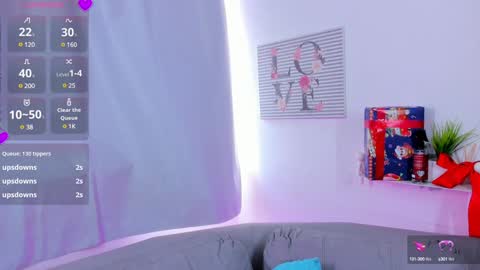 Alejandra online show from December 2024 05:44:02 PM