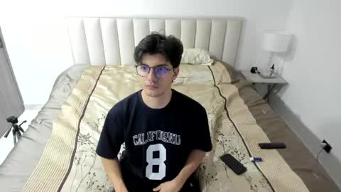 Snapshot of kyron__jobs chatting on March 2026 05:57:01 AM kyron online show from March 2026 05:57:01 AM