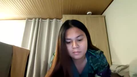 Snapshot of kyth143x chatting on October 2025 05:11:02 PM kyth143x online show from October 2025 05:11:02 PM