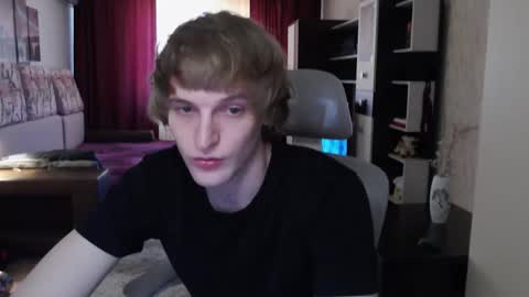 Snapshot of l1onkennedy chatting on March 2026 12:32:01 PM l1onkennedy online show from March 2026 12:32:01 PM