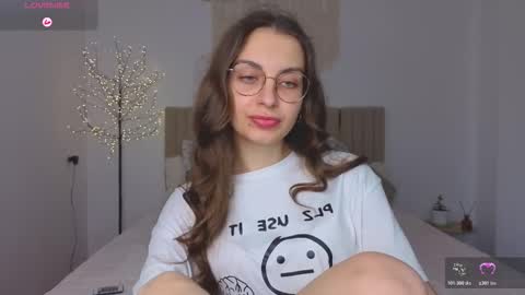 Margo  online show from November 2025 01:33:02 PM