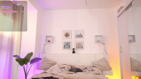 Viktoria White  online show from June 2026 02:23:02 PM