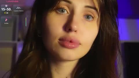 Malika online show from November 2025 10:25:02 PM