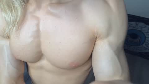 Snapshot of l_adonis_l chatting on January 2025 06:34:02 AM Adonis online show from January 2025 06:34:02 AM