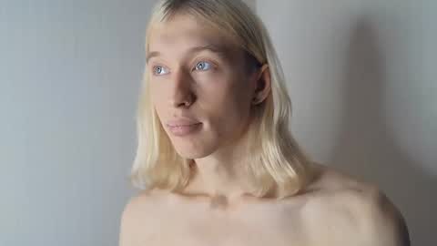 Snapshot of l_adonis_l chatting on March 2025 04:56:02 AM Adonis online show from March 2025 04:56:02 AM